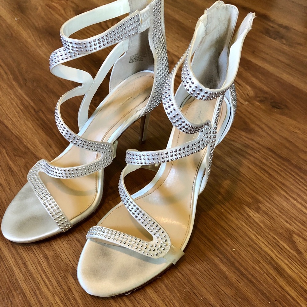 Vince Camuto white and silver studded heels